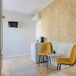 Проживание в семье T7 Garden *