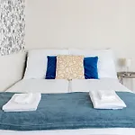 Проживание в семье T7 Garden Шиофок