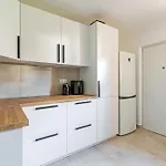 Проживание в семье T7 Garden *