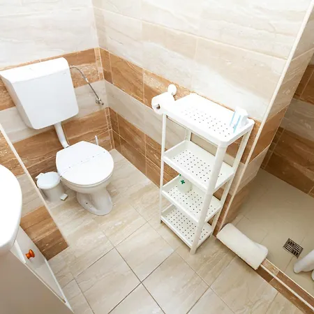 Gazde/Camere de închiriat Kati P Vendeghaz