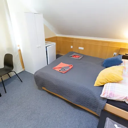 Kati P Homestay szállás *