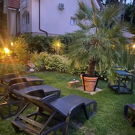 Kati P Vendeghaz Δωμάτια σε οικογενειακή κατοικία *