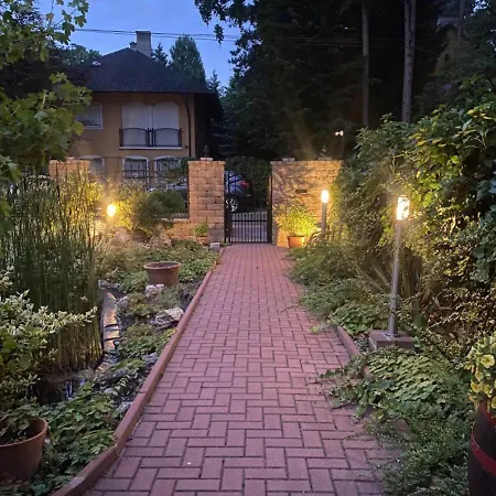 Alloggio in famiglia T7 Garden