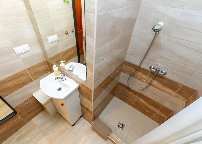 Kati P Vendeghaz 시오포크